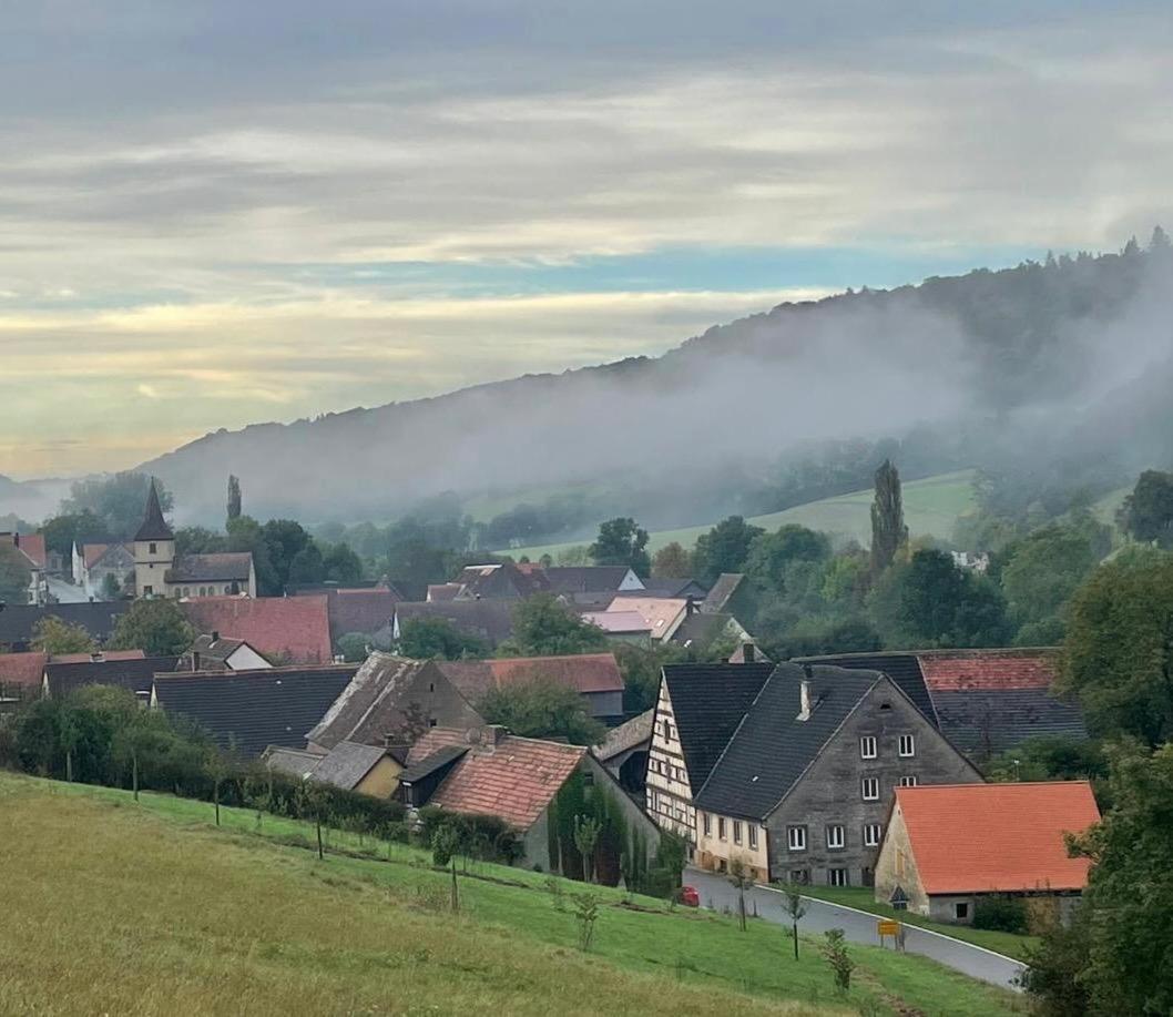 Rose Cottage Im Romantischen Taubertal Adelshofen  Екстериор снимка